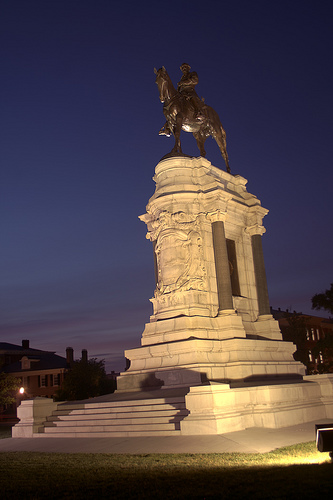 Robert Edward Lee Monument